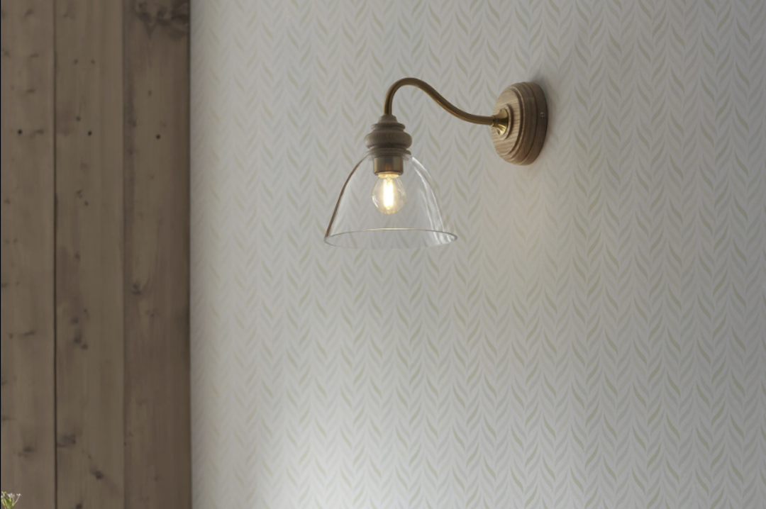 Rustic Charm: Country Style Wooden Wall Lamp