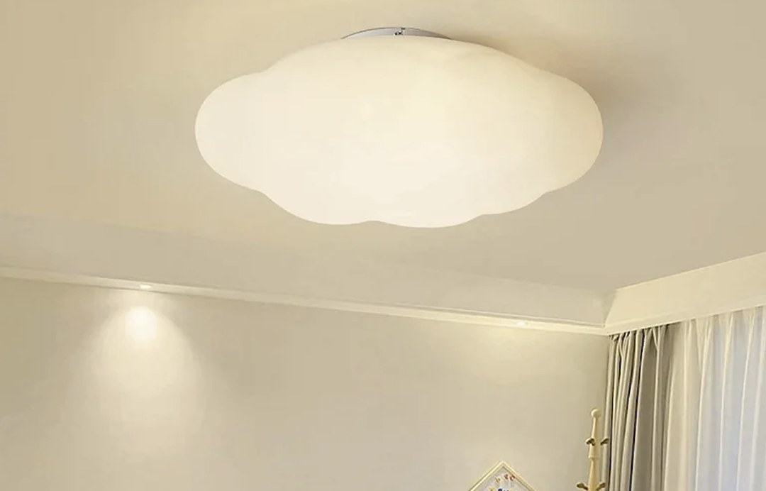 Whimsical Cartoon Cloud Chandelier for Kids’ Rooms