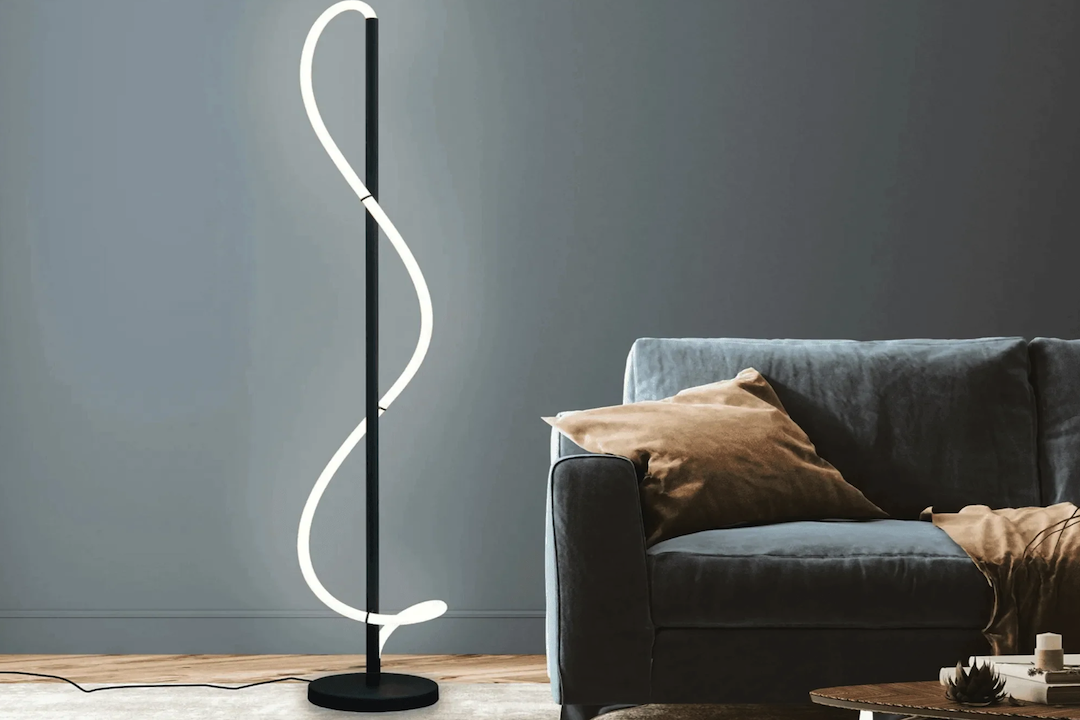 Modern Twist: Simple Floor Lamp