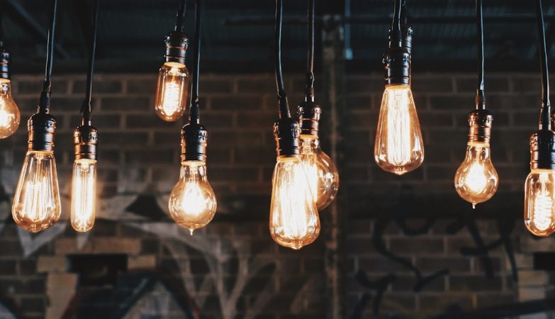 Photo rustic lighting trends